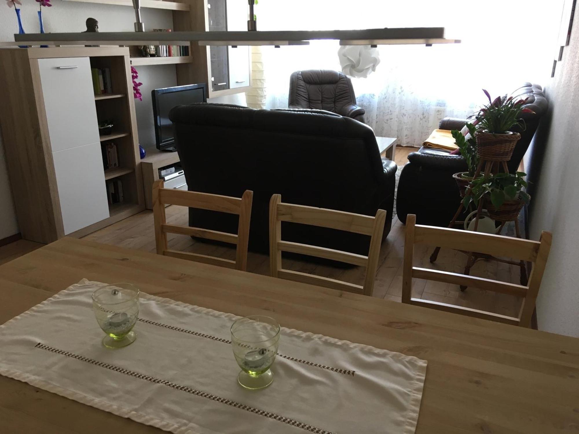 Fruehsonnige Innenstadt-Vollkomfort-Wohnung Zittau Dış mekan fotoğraf